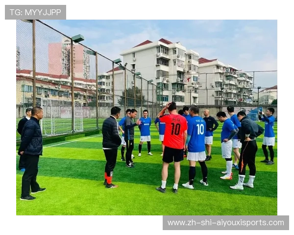 足球训练中的步伐调整与快速反应练习